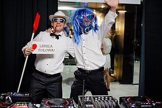 DJ V& S BROTHERS ENTERTAINMENT - zespół na wesele Hucisko