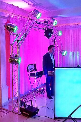 2Dj - DJ i Wodzirej na wesele - zespół na wesele Ciechanów