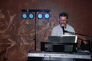 ADAM COVER BAND