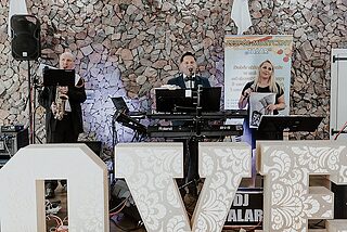 Zespół plus wodzirej   - zespół na wesele Bydgoszcz